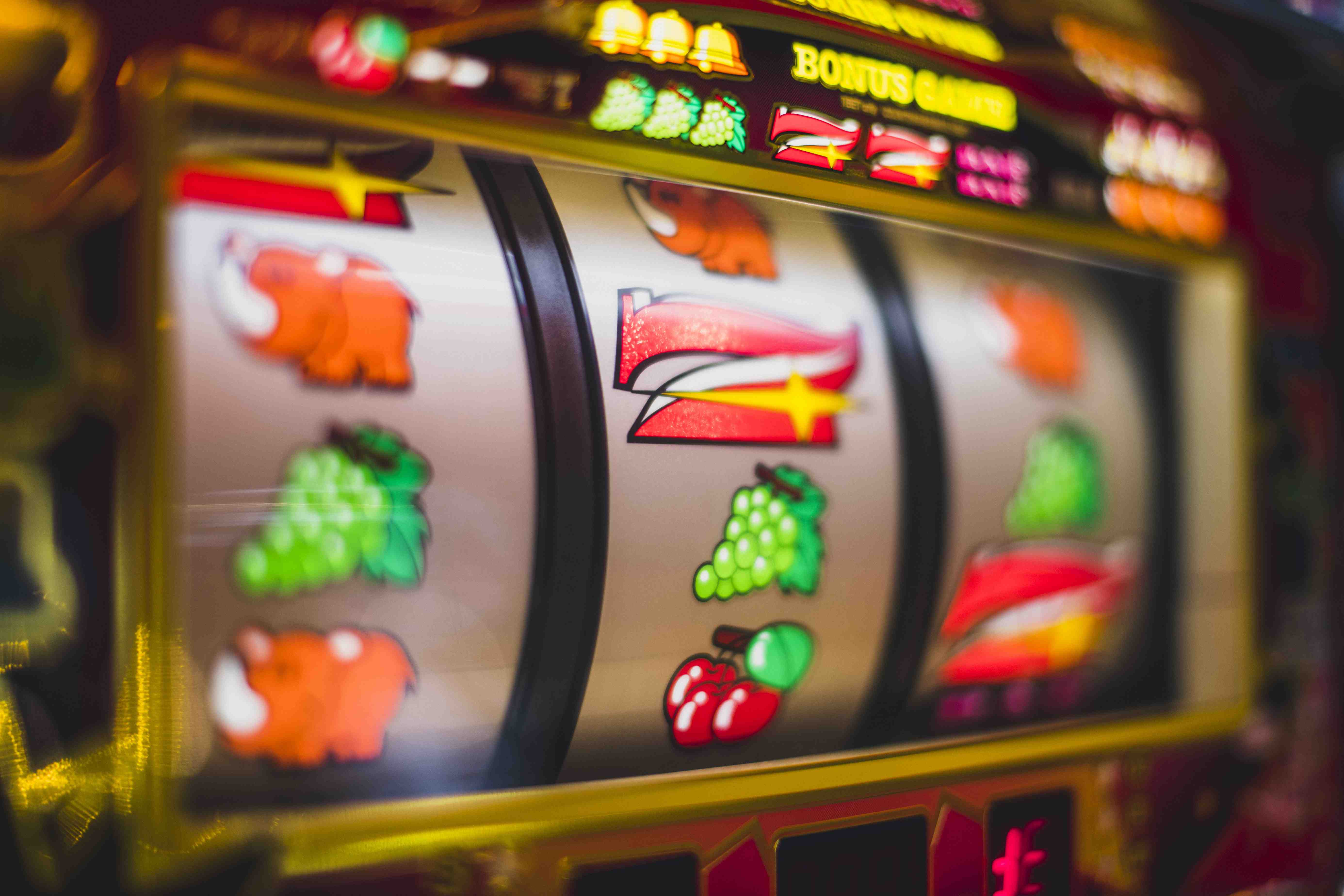 Philippine player ready to join a tamabet apk bingo session on mobile